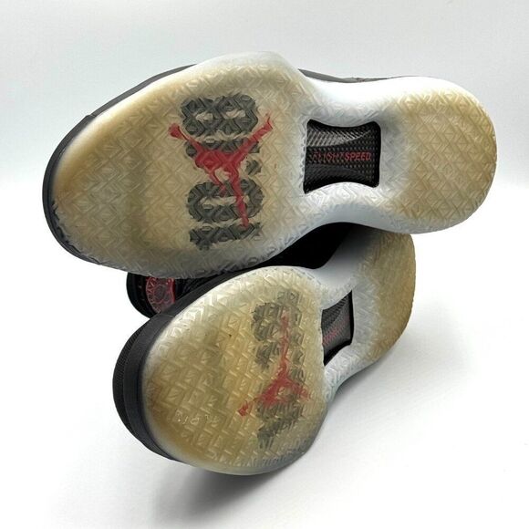 Air Jordan 32 'Banned' - Picture 11 of 13